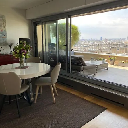 Magnificent Penthouse Panaramic View Of Paris